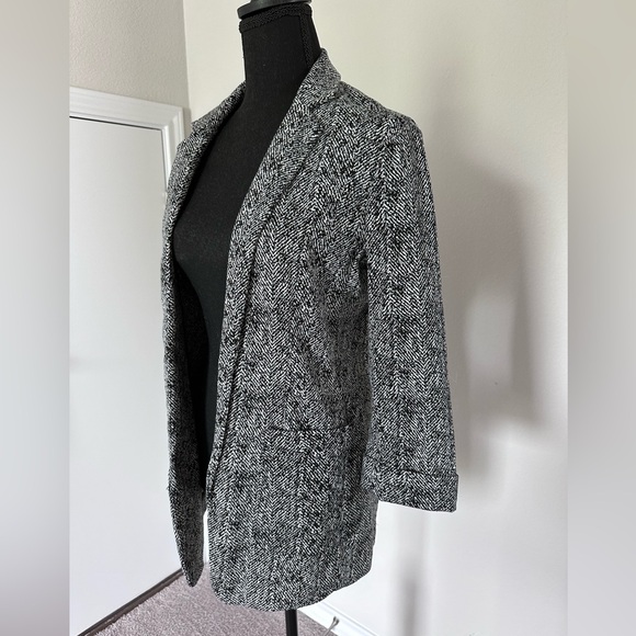 Express Blazer - Picture 2 of 4